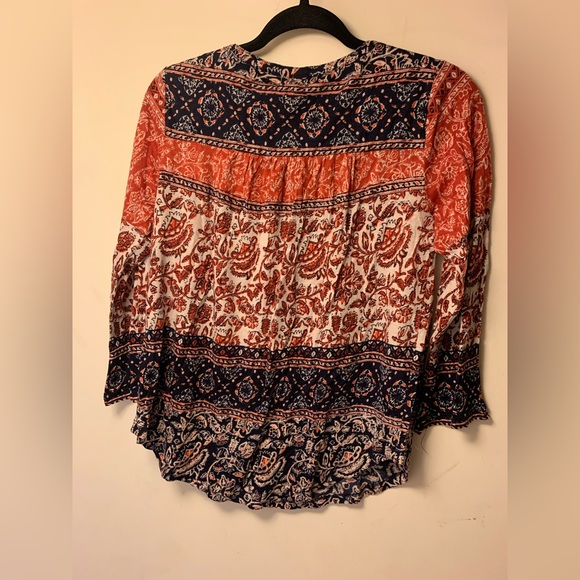 Lucky Brand flowy boho top size S NWT. Smoke free home. - Picture 3 of 3
